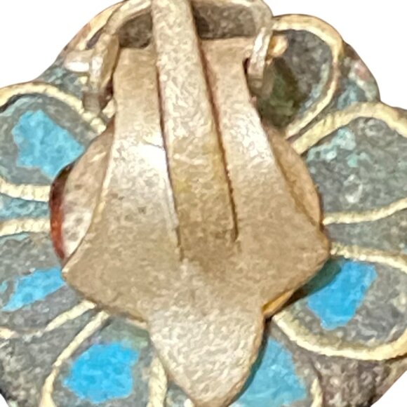 .75" x .75" Vintage Indian Clip-On Earrings Crushed Turquoise & Silver Floral De - Picture 4 of 13